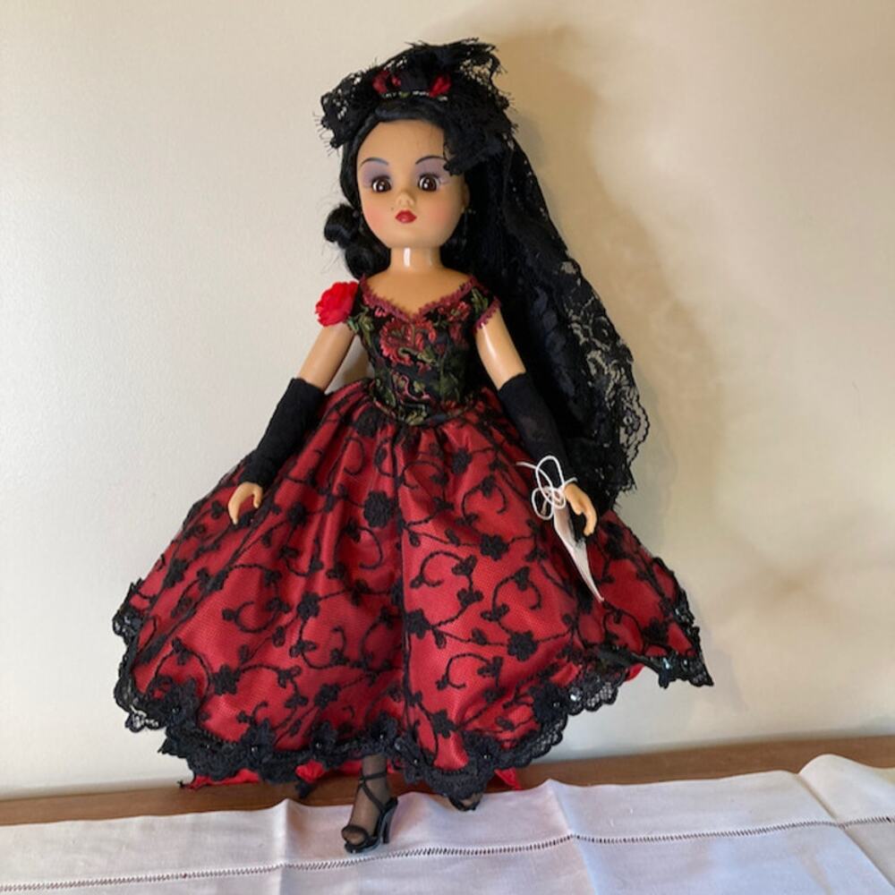 Y2K Madame Alexander 16" Carmen (Coco) #28395 (2001) LE 1500 RESTRUNG